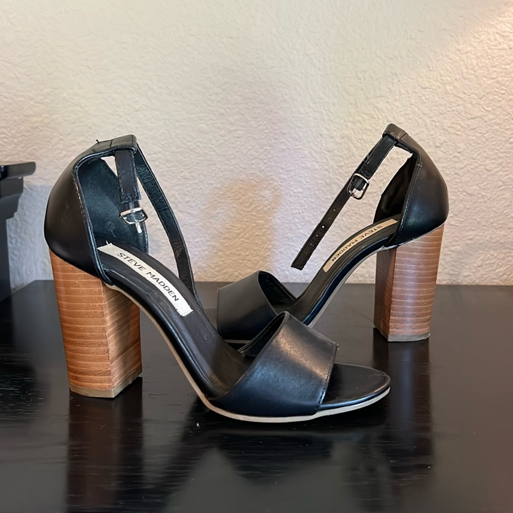 Steve Madden high heel leather sandals